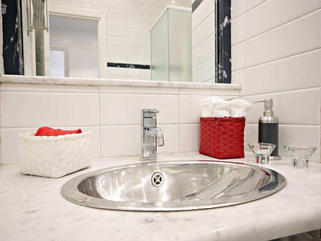 Velvet Trastevere Apartment Рим Номер фото